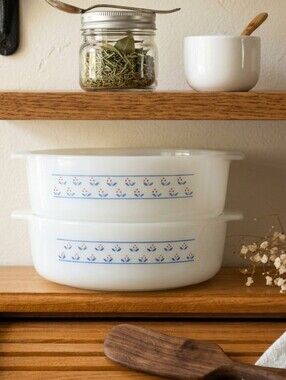 White Floral Pattern Milk Glass Casserole Dish - Set of 2